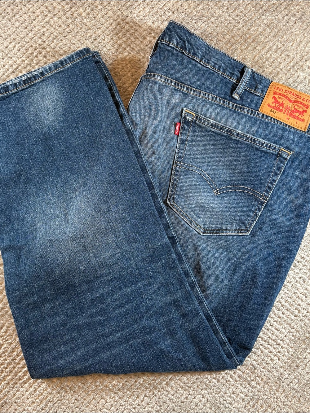 Levi's Men's 50x28 Straight-Leg Denim Jeans in Mid Blue Wash